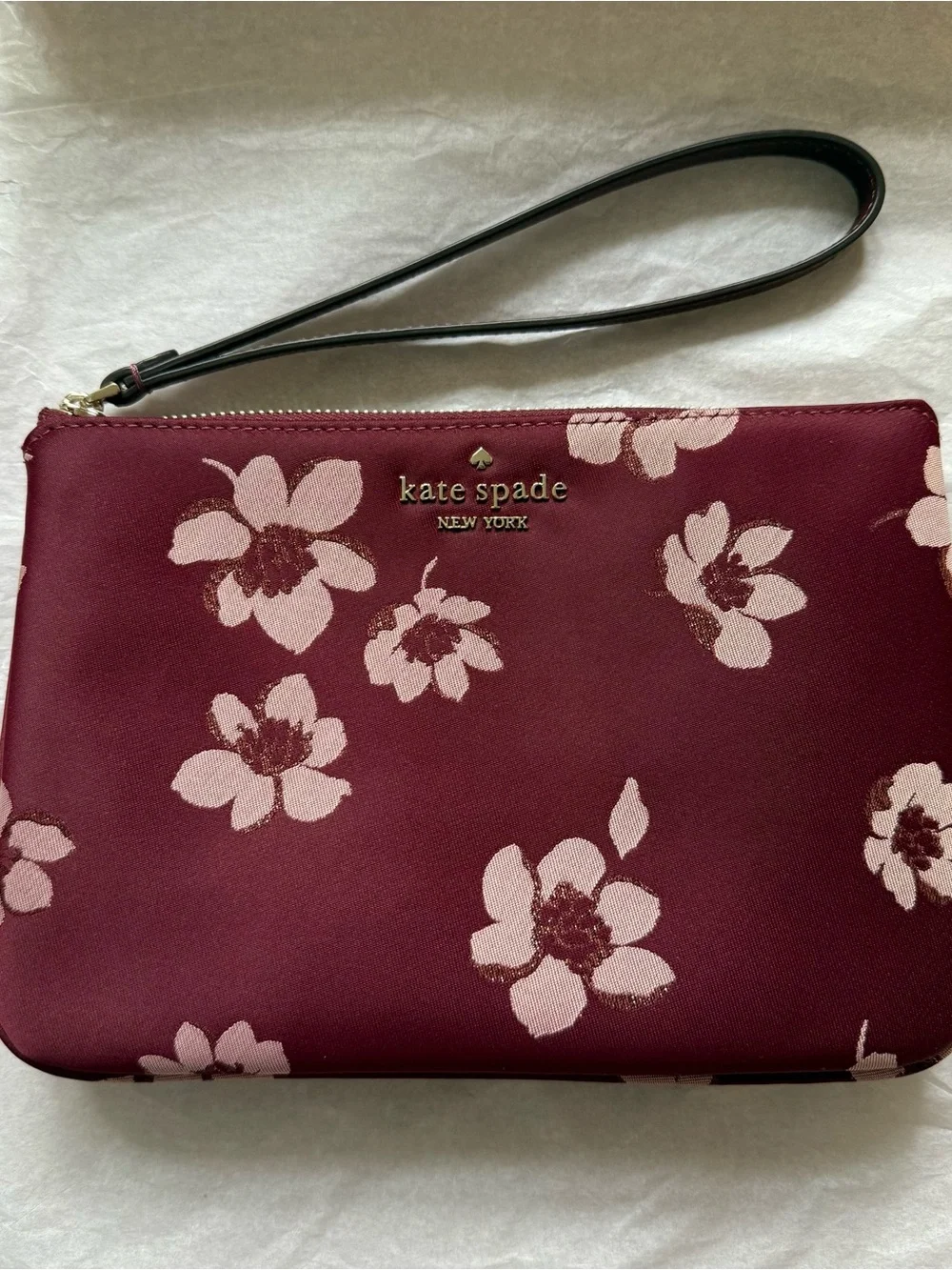 kate spade sleek zip
